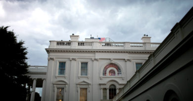 Storm clouds hang over the White House in Washington, DC, June 9, 2009. (Official White House Photo by Chuck Kennedy)